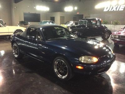 1999 Mazda Miata Sport - Click to see full-size photo viewer